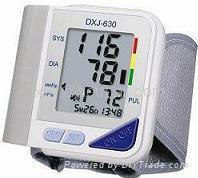 Talking blood pressure monitor