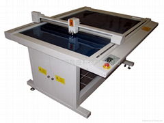 Plotter cutting machine