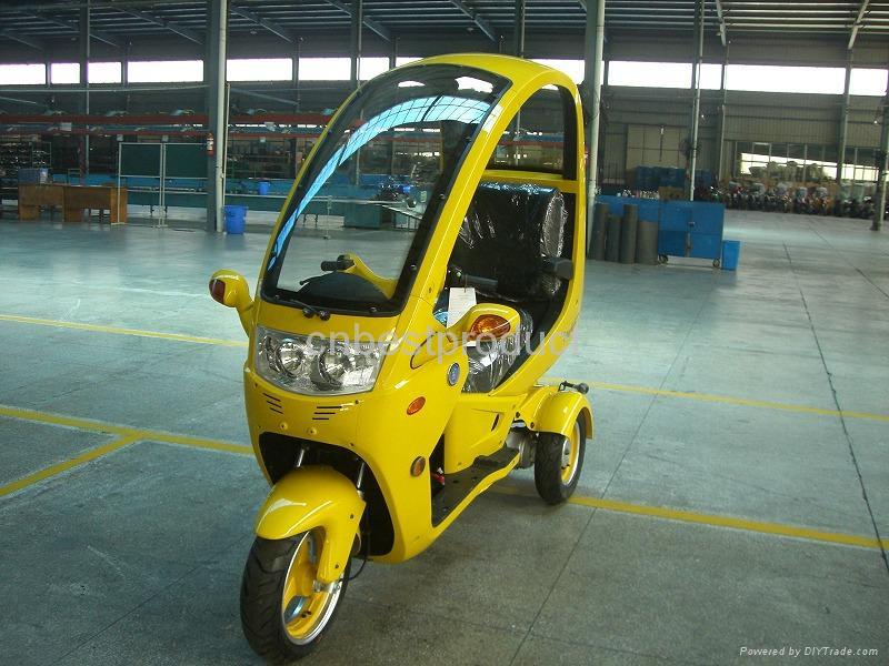 gas powered 3 wheel scooter