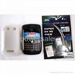 Blackberry Silicone Case+Screen Protector for Storm 8900 