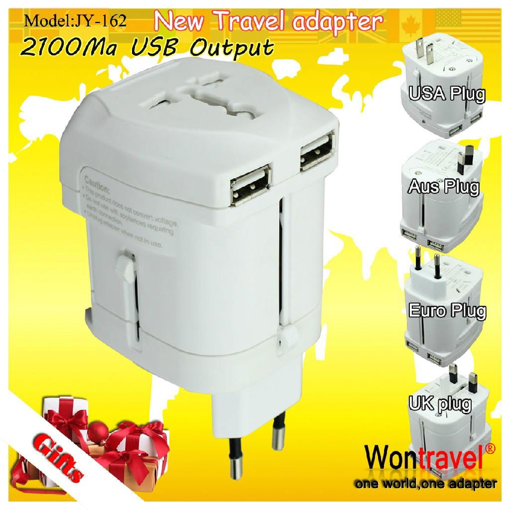 World travel adapter 4