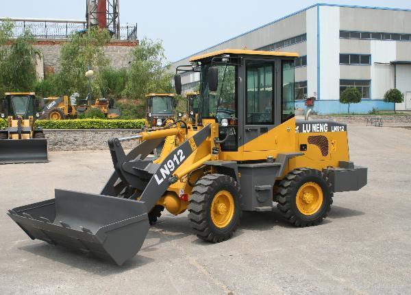 wheel loader