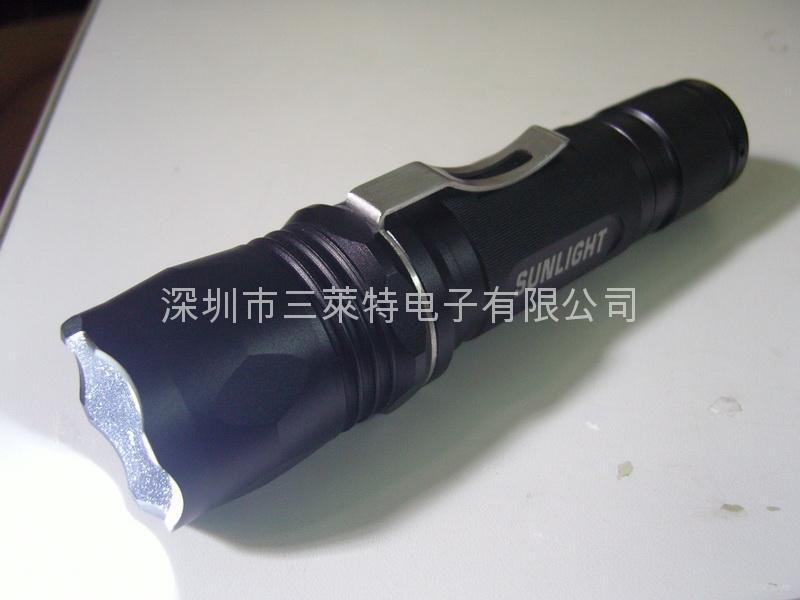 18650 Li-ion battery flashlight bright LED Q5