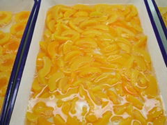 canned yellow peach -2