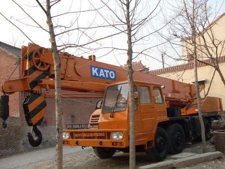 2000 year KATO NK35OE 35T used truck crane 5