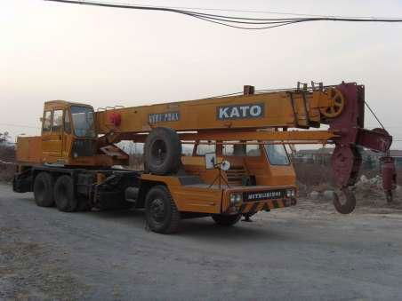 JAPAN KATO NK2500E used truck crane