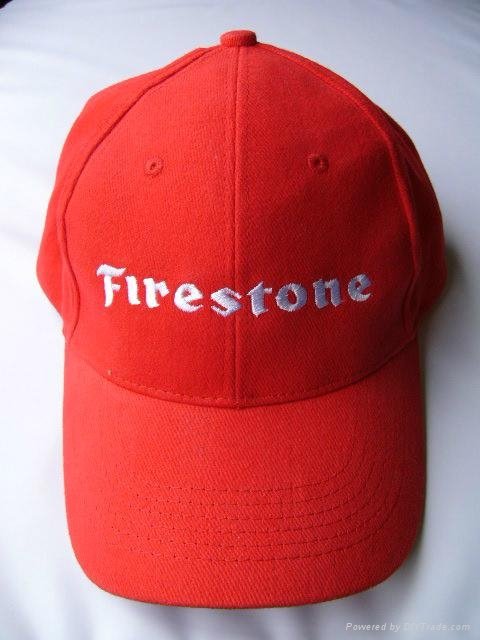 Red color 6 panel cotton baseball cap with embroidered logo design  2