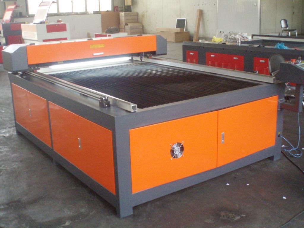 BIG LASER CUTTER SK1225 2