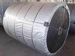 Rubber conveyor belt