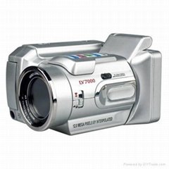 4xdigital,12MP digital camcorder with 2.4" LTPS TFT LCD
