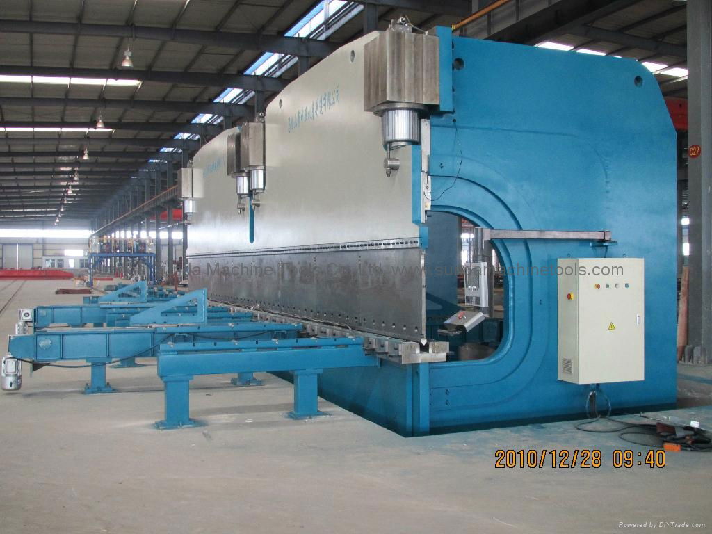 Double-linked hydraulic Press Brake 2