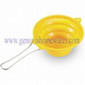 Collapsible Silicone Strainer