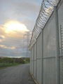 监狱钢网墙 2