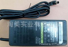 AC Adapter  SONY VGP-AC19V13 19.5V-4.7A