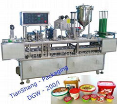 Automatic filling and sealing packaging machine