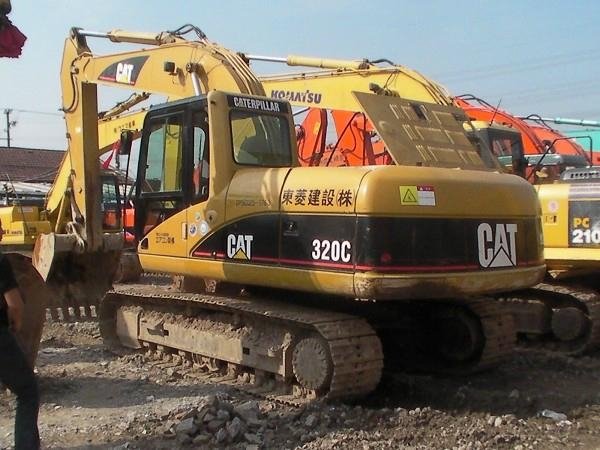 Used Caterpillar 320C excavator 2