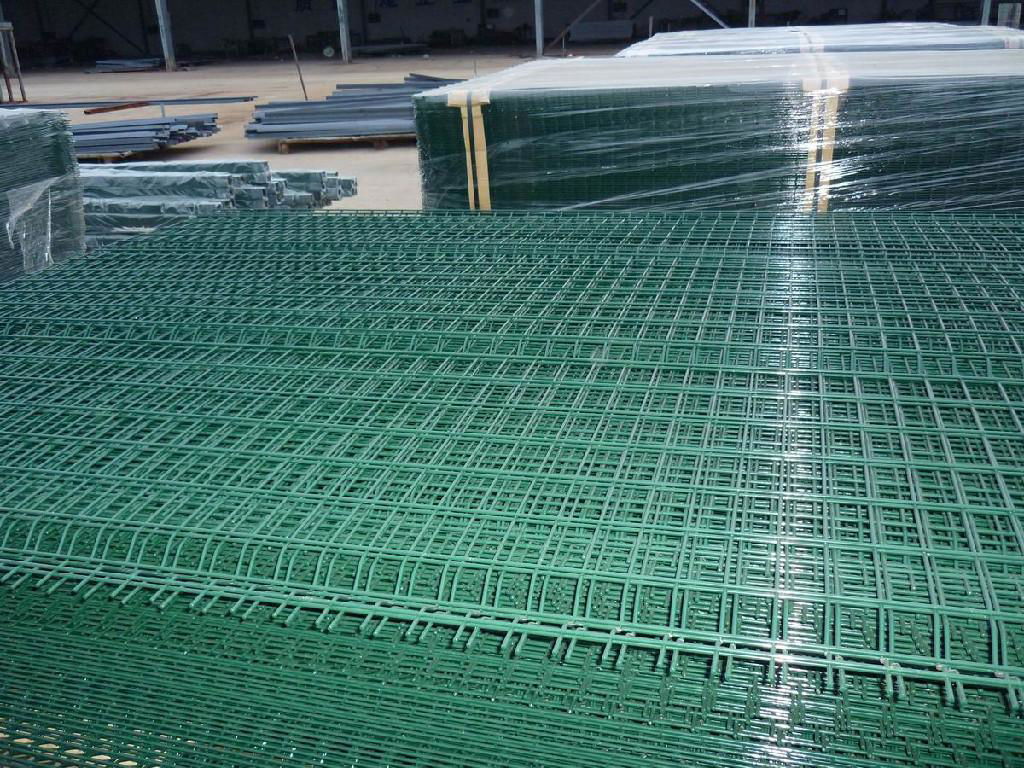 Wire Mesh Fence 3