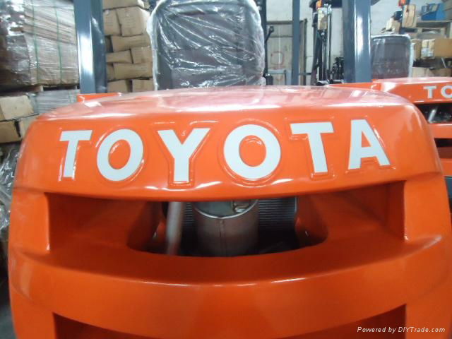 latest model 3 ton TOYOTA  Diesel forklift  2