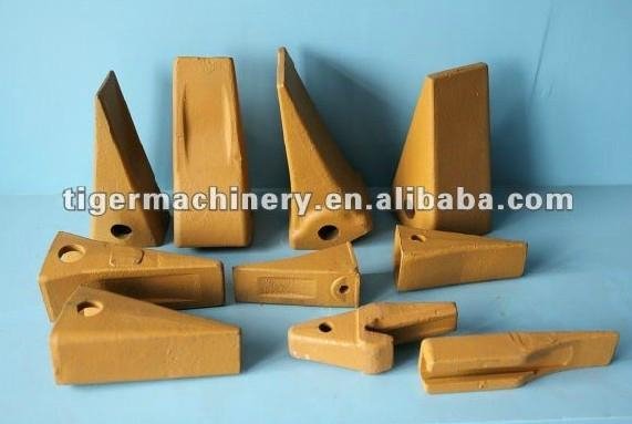 Excavator Spare Parts of Komatsu PC300 9313T30 Tooth Point for Sale 2
