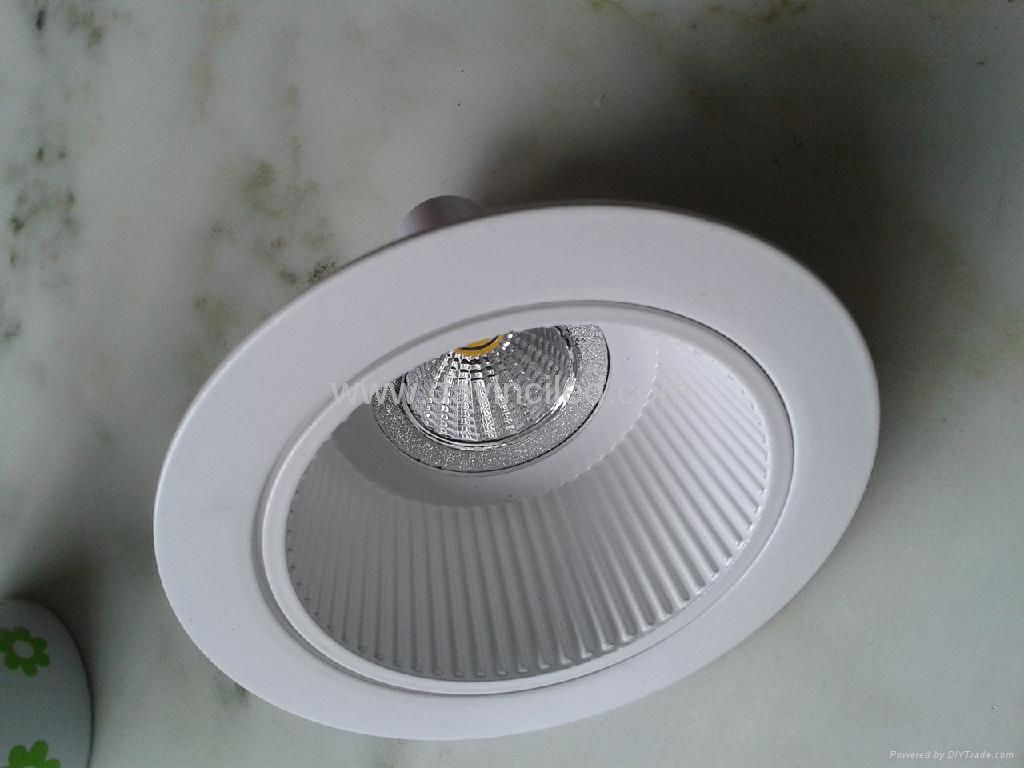 economy commercial lamp 2