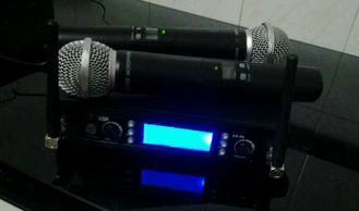 UHF wireless microphone  2