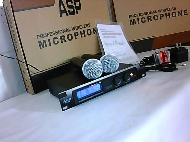 professional wireless microphone