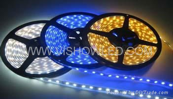 Color Changing 5 Meters DC 12V 150 LEDs Tri-Chip Flexible LED Strip Light