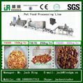 Pet food processing machine