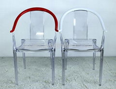 透明古典塑料椅子