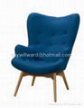  Featherston chair 