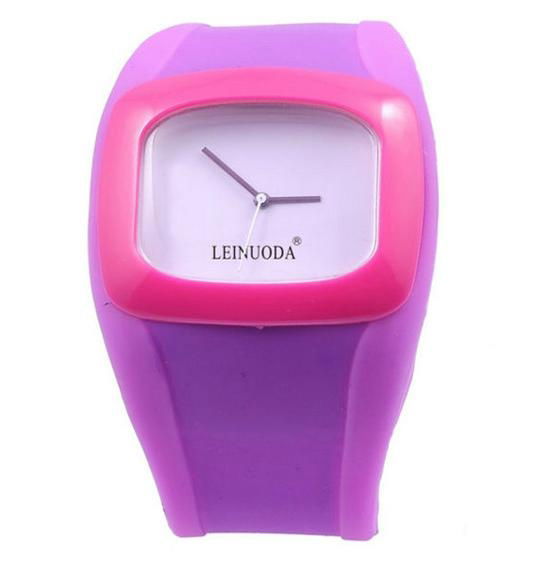 factory custom made fashion women's jelly silicone watch 4