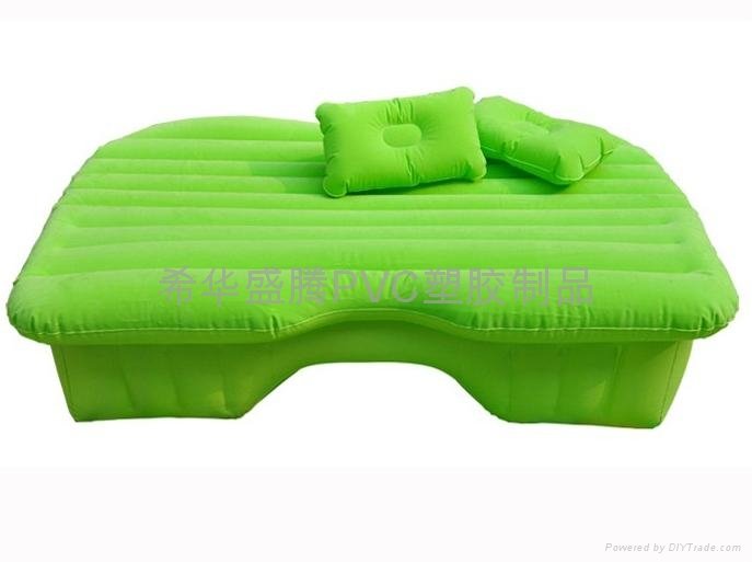 The inflatable bed