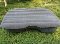 The inflatable bed