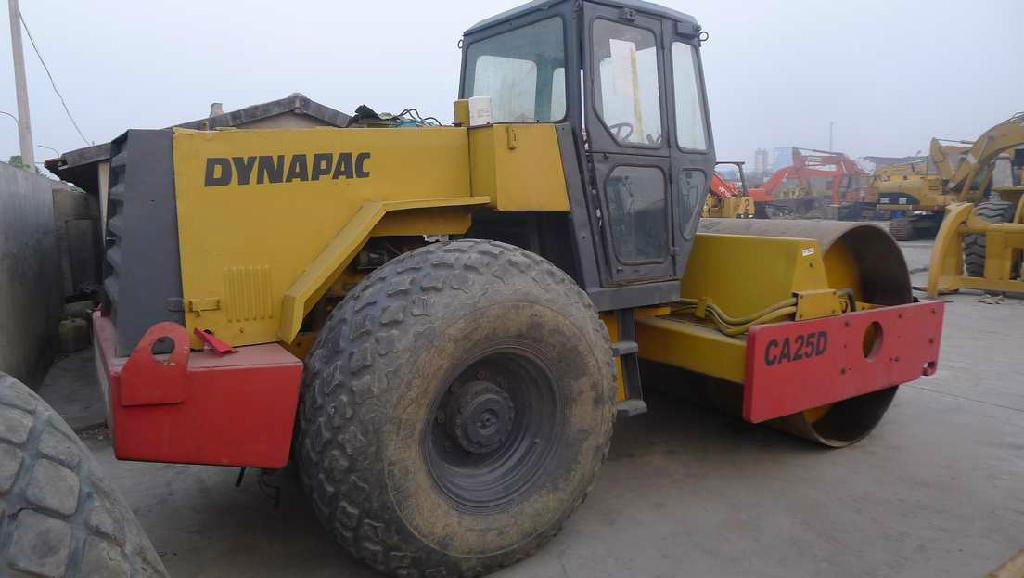 Used Dynapac CA25D Roller 2