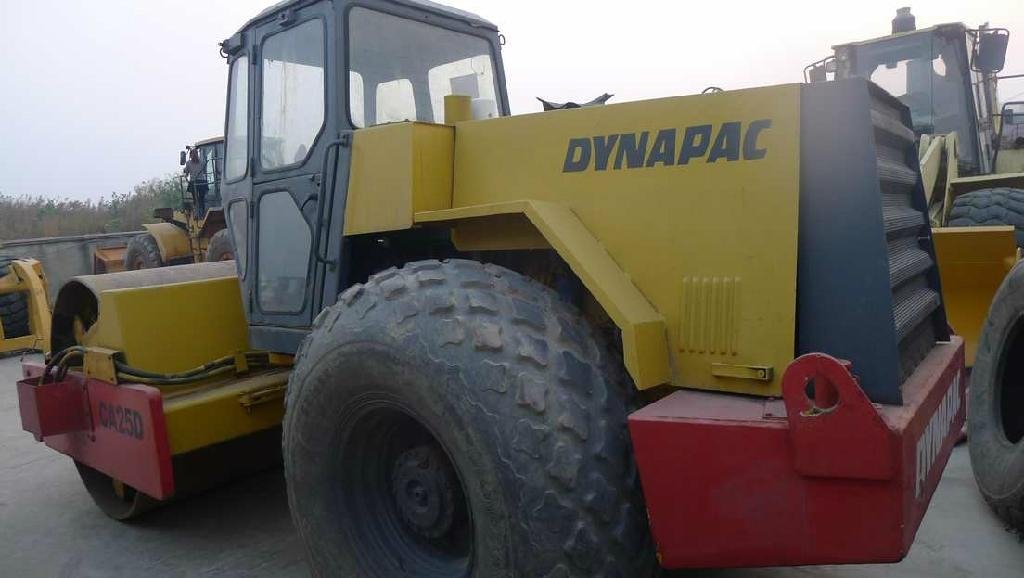Used Dynapac CA25D Roller 4