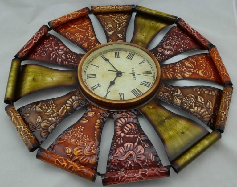 iron art wall clock  2