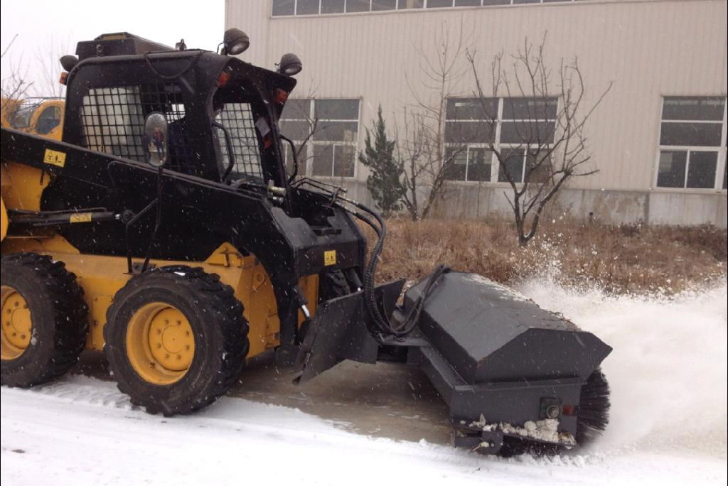 skid steer loader attachment sweeper 3