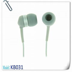 3.5mm earphones and headphone