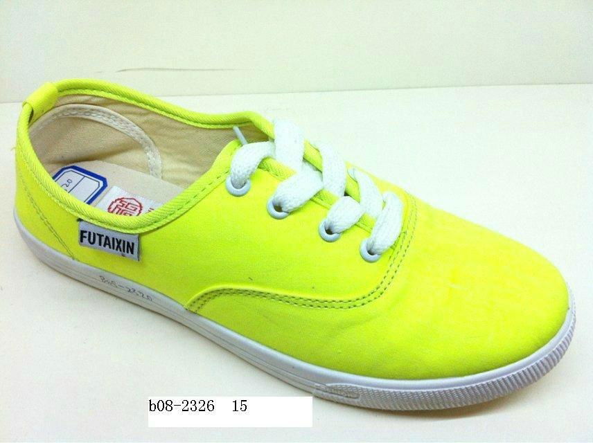 Women Canvas Shoes (B08-2324) 2