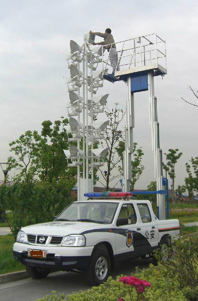 Truck-mounted Vertical Lift 2
