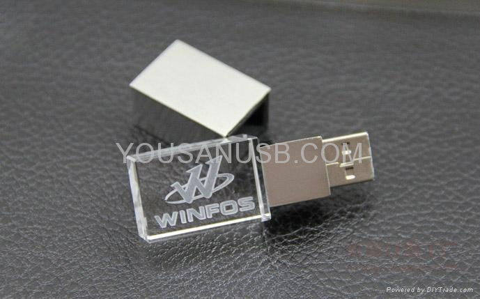 Crystal usb flash drive with 3D engraved logo inside