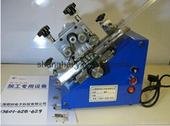 Automatic IC leg-forming machine