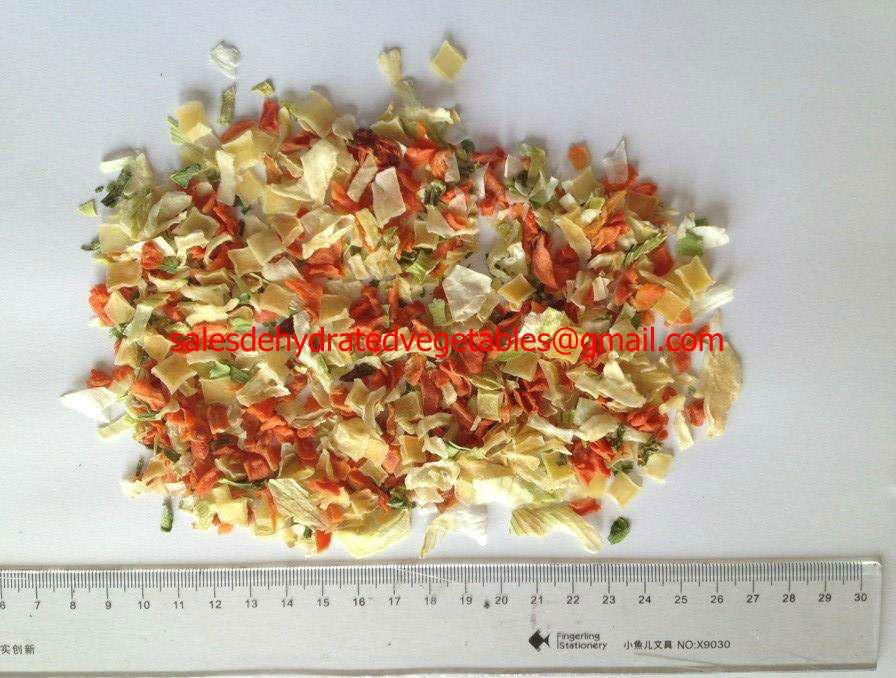 Airing Dried Chinese Mixed Vegetables