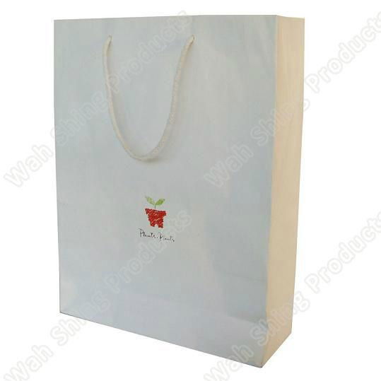 Elegant art paper paper bag with nice printing 4