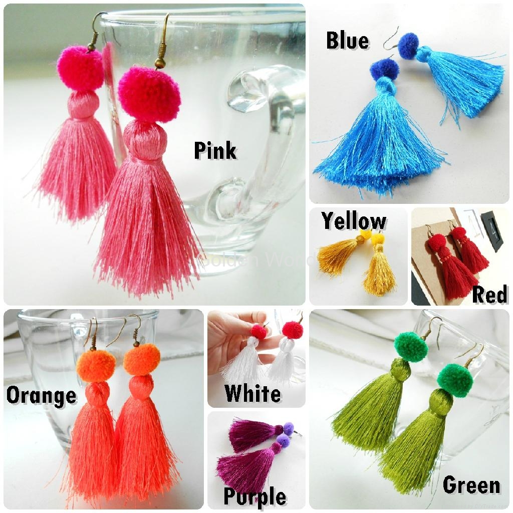 Pretty Fluff Cotton Tassel Earrings Handmade JE1045 (Thailand Trading