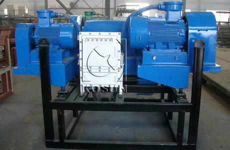 Oilfield decanter centrifuge