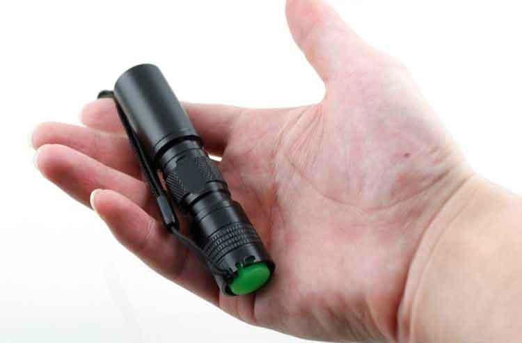 Brinyte portable extension-type nimi rechargeable flashlight  2