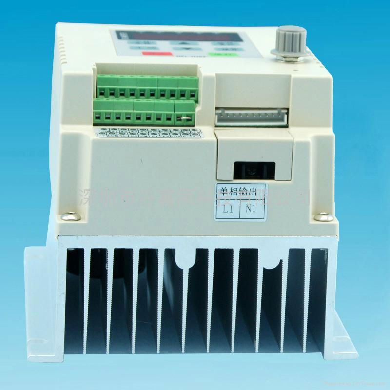 单相风机专用变频器0.75kw 3