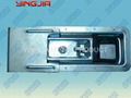 trailer door locking handle 4