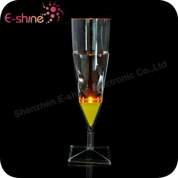 2014 New LED Liquid Champagne Glass